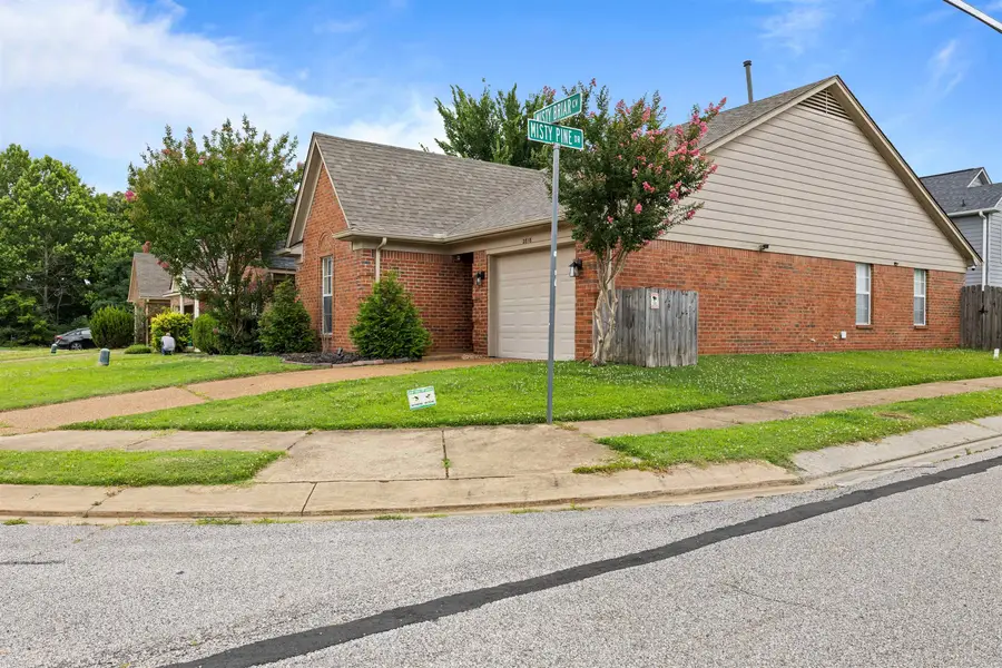 2818 MISTY BRIAR CV, Memphis, TN 38002 - #2