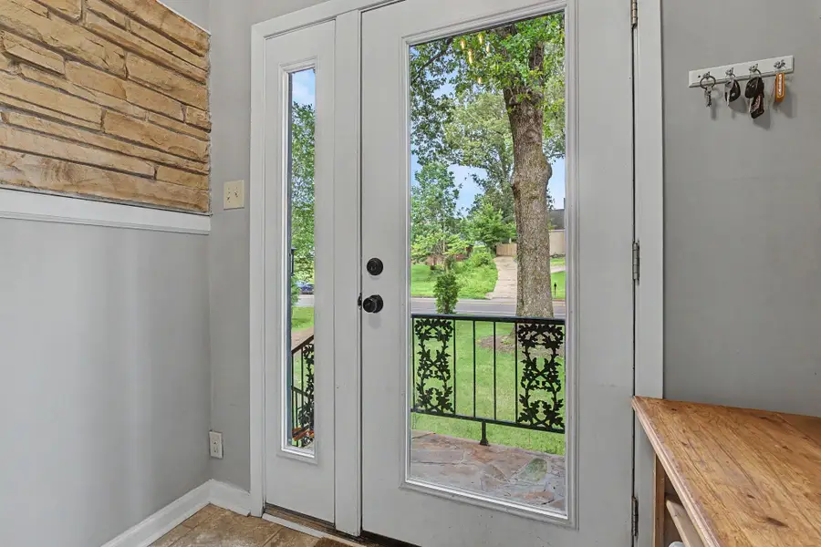 1767 POPLAR ESTATES PKY, Germantown, TN 38138 - #3
