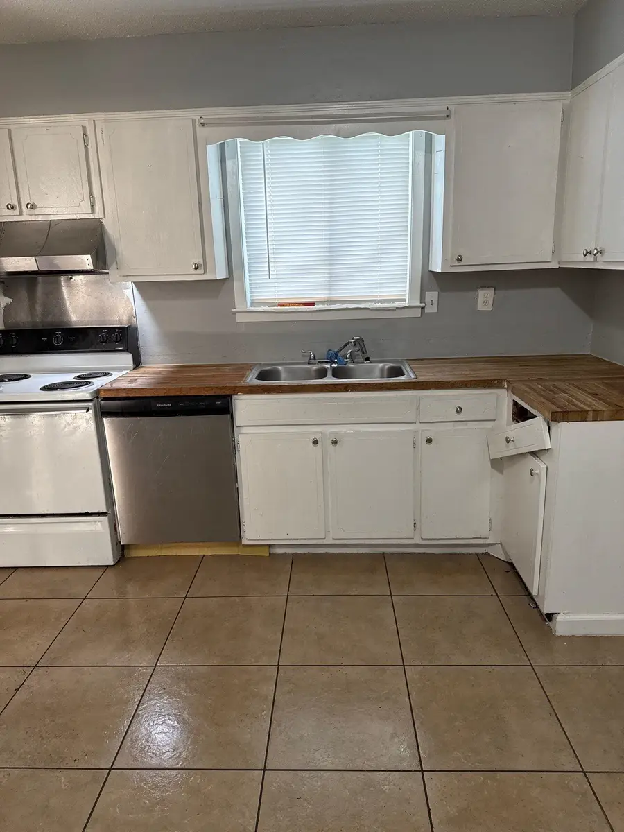 2851 KNIGHTWAY RD, Memphis, TN 38118 - #2