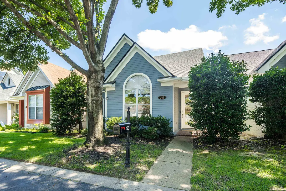 263 ISLAND VILLAGE DR, Memphis, TN 38103 - #1