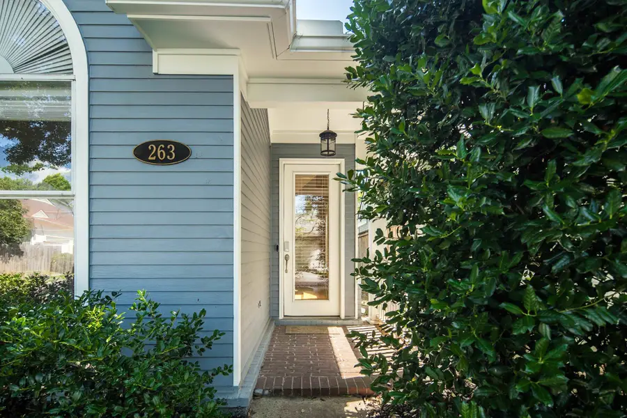 263 ISLAND VILLAGE DR, Memphis, TN 38103 - #3
