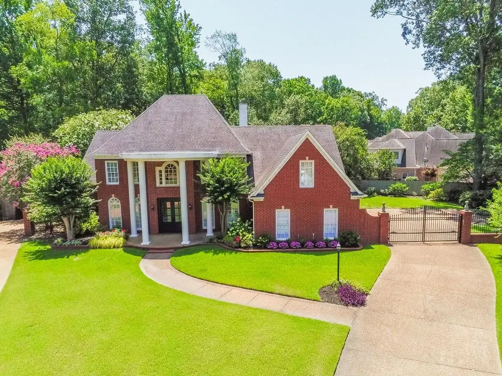 897 E SURREY OAKS CV E, Collierville, TN 38017 - #1