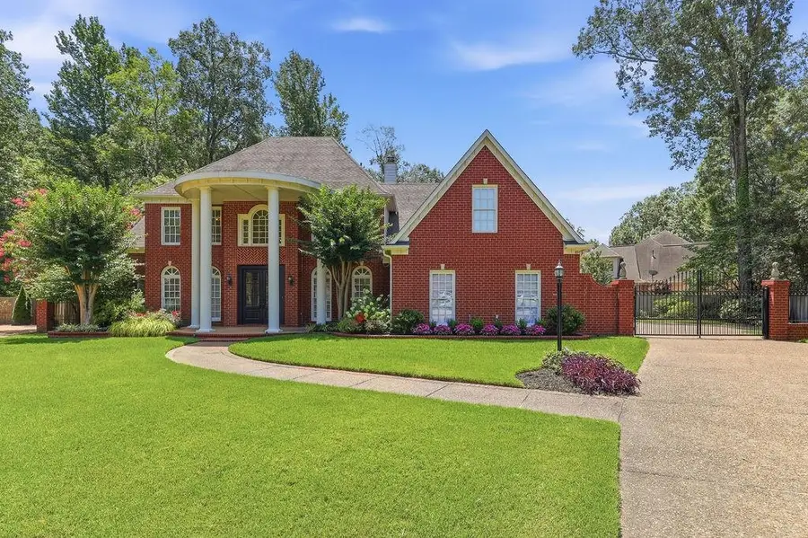 897 E SURREY OAKS CV E, Collierville, TN 38017 - #2