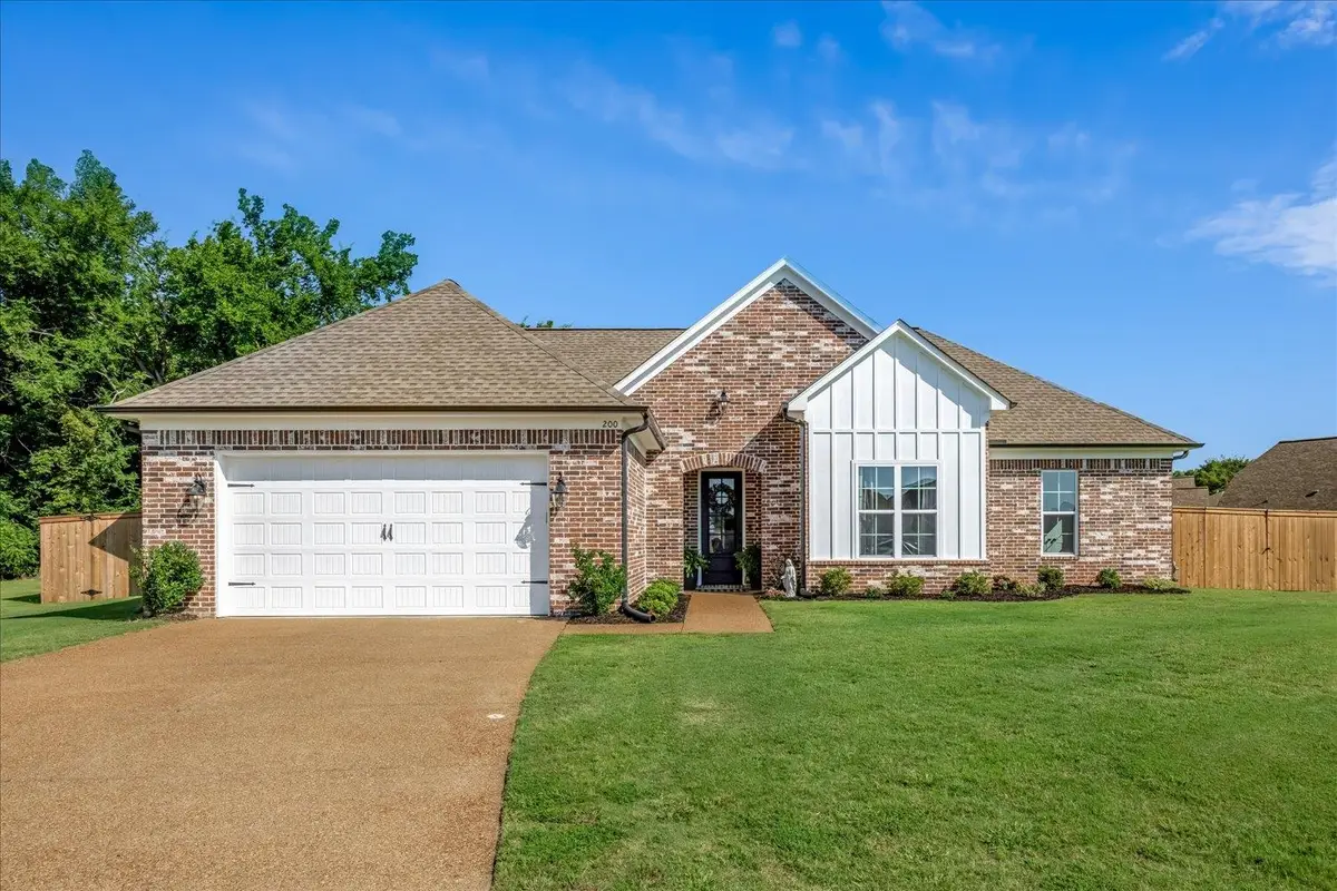 200 OAKLAND RIDGE CV, Oakland, TN 38060 - #1