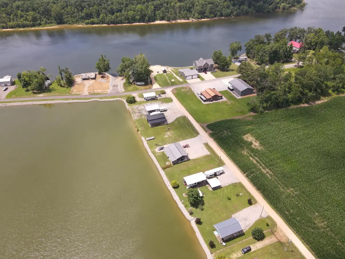 64 RETRIEVER LOOP, Crump, TN 38327-1100 - #1