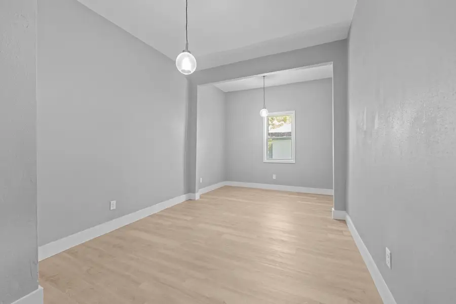 1181 COKER AVE, Memphis, TN 38107 - #2
