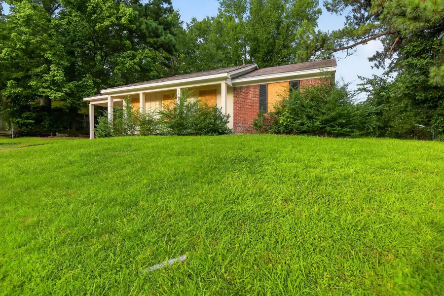 3902 EDENBURG DR, Memphis, TN 38127 - #3
