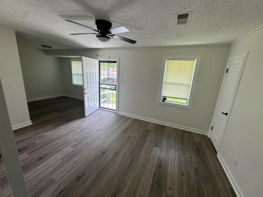 736 ST PAUL AVE, Memphis, TN 38126 - #2