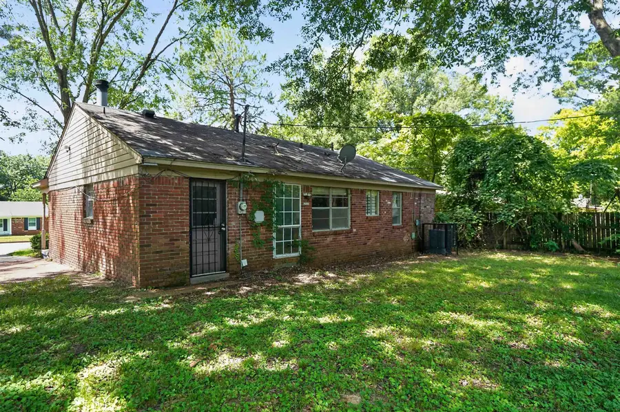 3712 WOLF TRAIL DR, Memphis, TN 38128 - #2