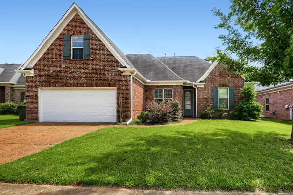 7915 COUNTRY LAKE DR, Bartlett, TN 38133