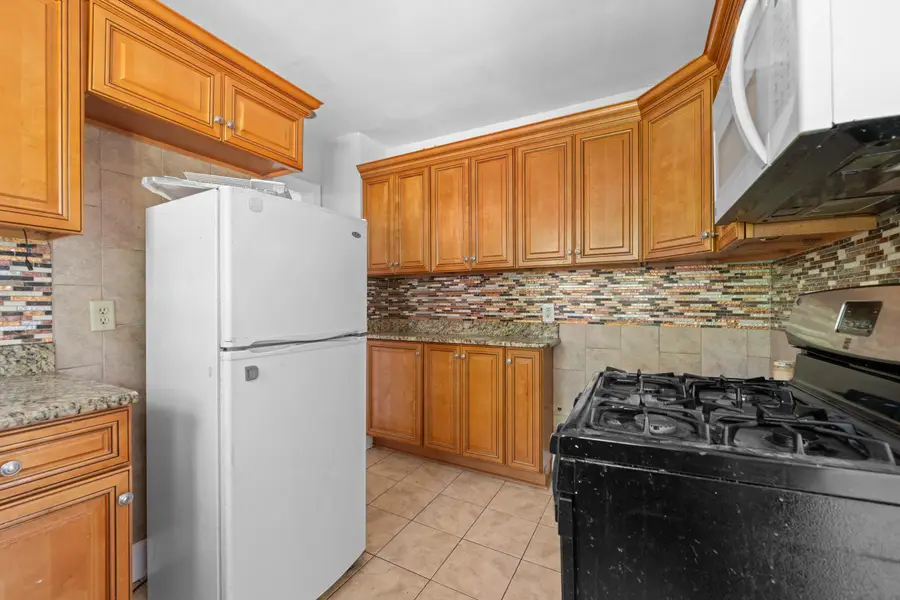 3295 W ROSITA CIR, Memphis, TN 38116 - #2