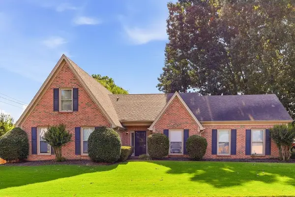 862 RADIANCE DR, Memphis, TN 38018
