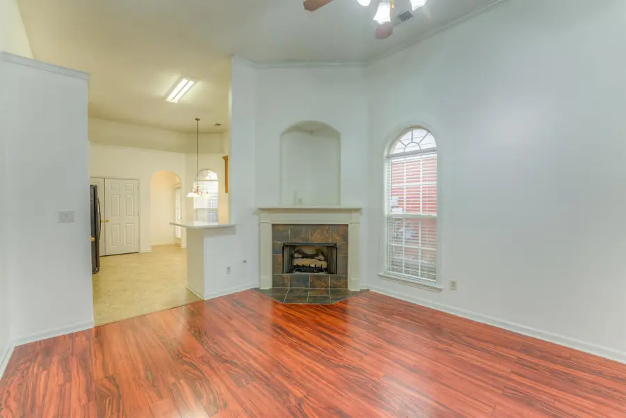 2715 BENDING ELM DR, Cordova, TN 38016 - #3