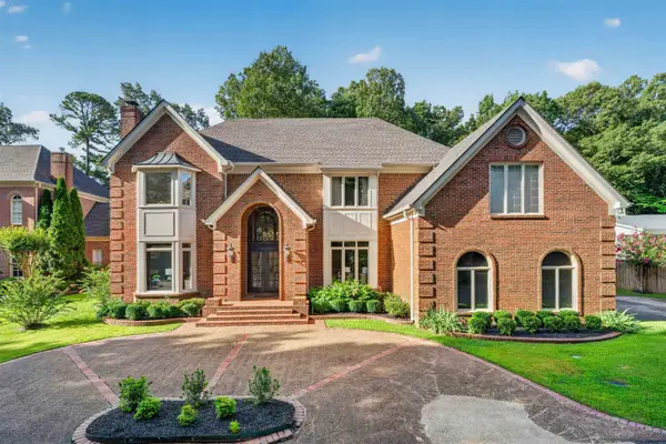 6571 OAK ESTATES DR, Memphis, TN 38119