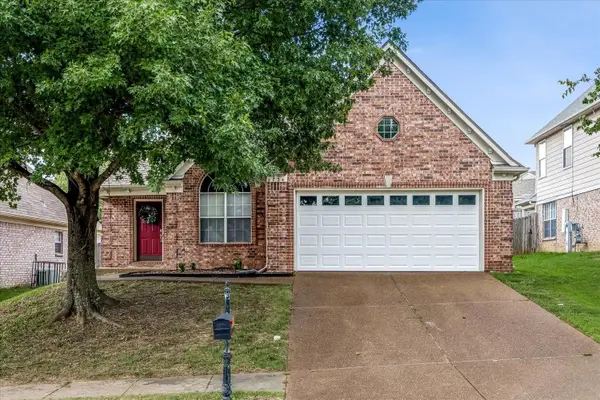 2724 GREEN TURTLE TRL, Memphis, TN 38016