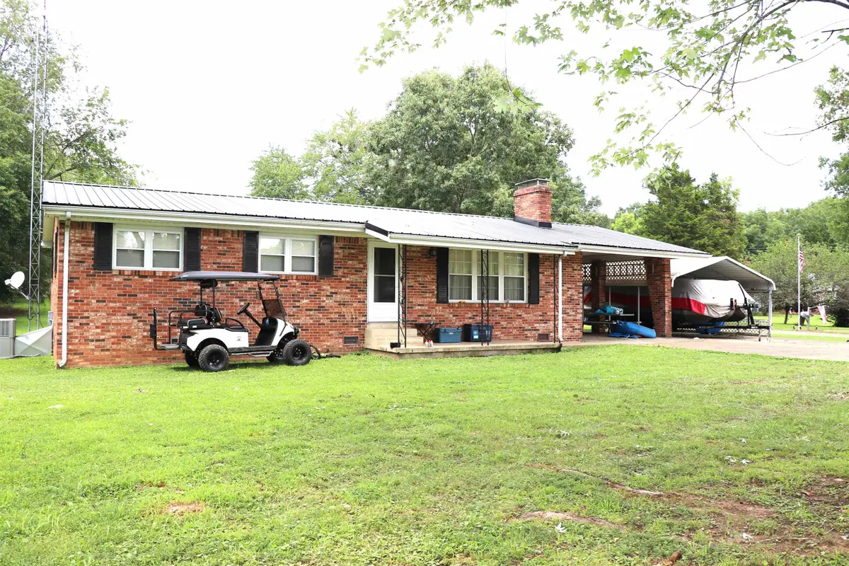 160 PATRICK DR, Springville, TN 38256 - #1