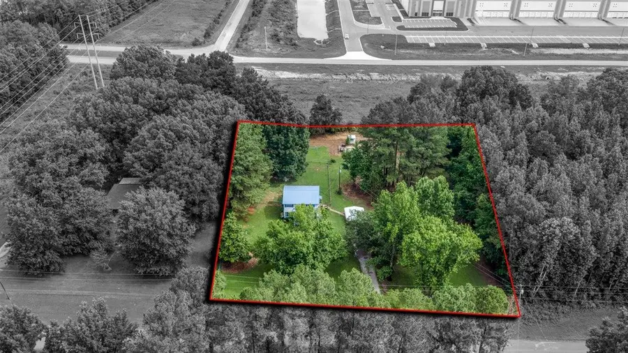 207 FOREST HILL RD, Byhalia, MS 38611 - #2