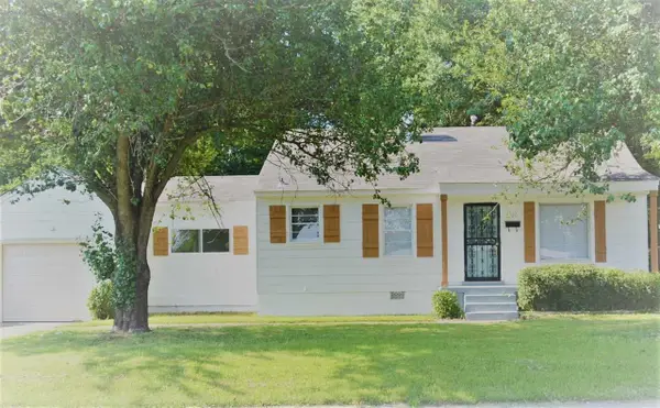 4390 WILLOW RD, Memphis, TN 38117