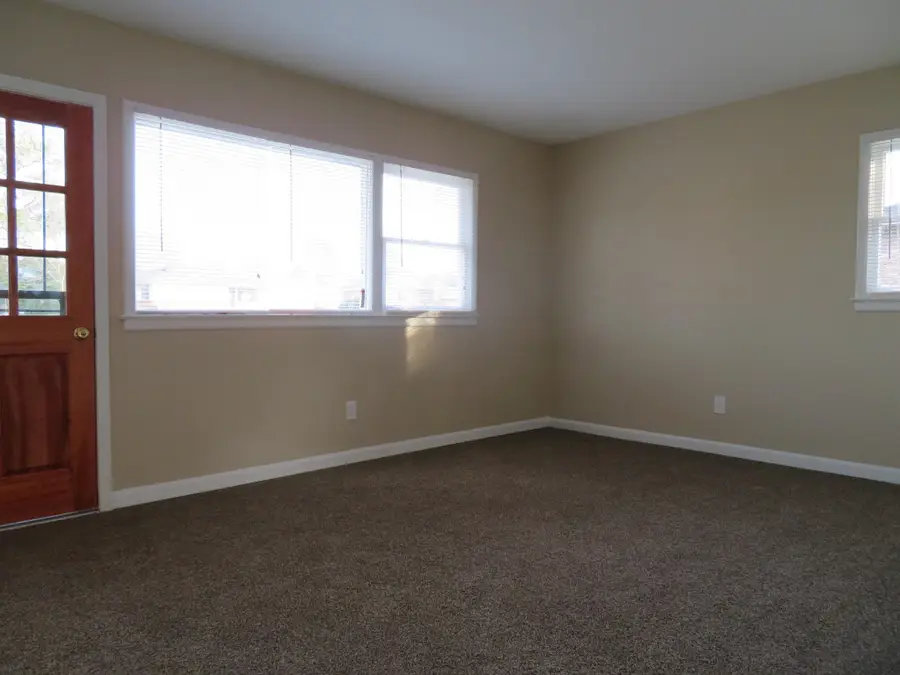4563 WINDWARD DR, Memphis, TN 38109 - #2