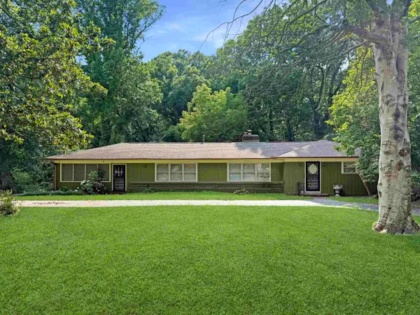 2973 WINDERMERE RD, Memphis, TN 38128