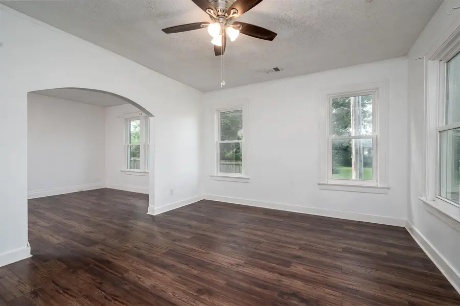 855 MAURY ST, Memphis, TN 38107 - #3