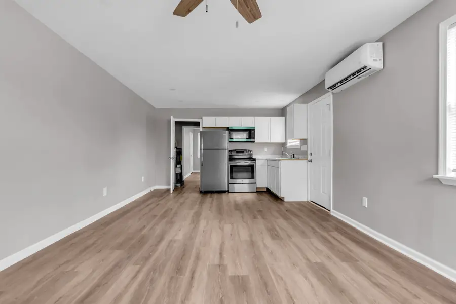 732 N MONTGOMERY ST, Memphis, TN 38107 - #3