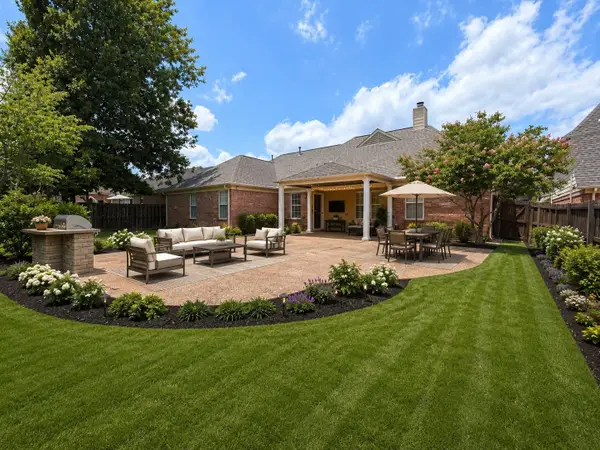 8291 FLORAL SPRINGS LN, Memphis, TN 38016