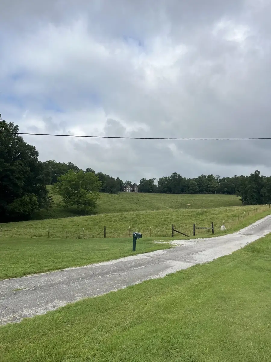 899 EL SMITH RD S, Monroe, TN 38573 - #2