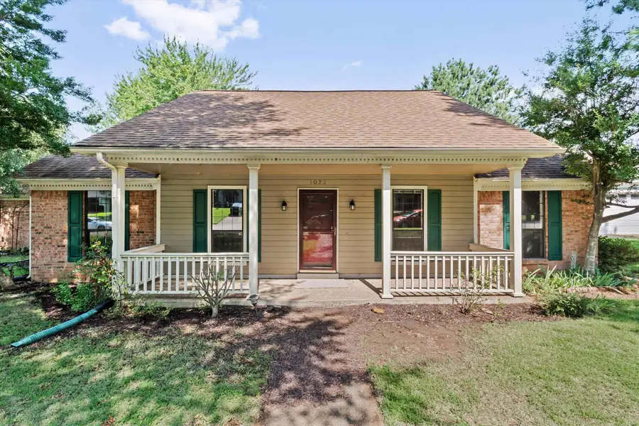 1023 HUNTERS POINT DR, Cordova, TN 38018 - #2