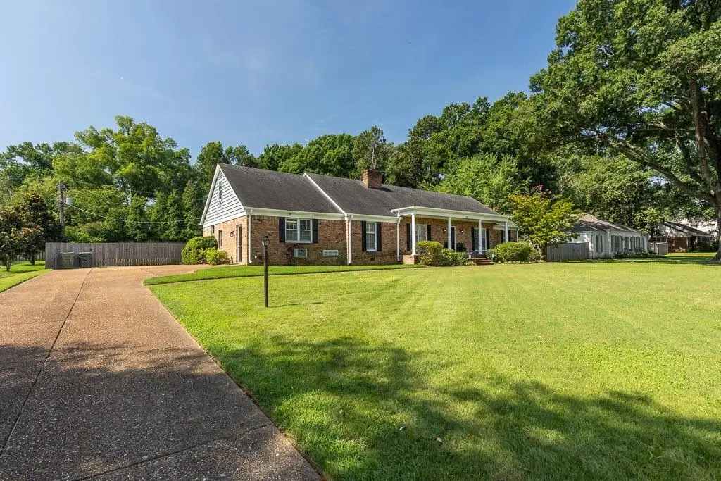 6629 MASSEY LN, Memphis, TN 38120 - #1