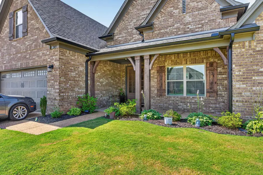 245 LAUREL WOOD LN, Oakland, TN 38060 - #2