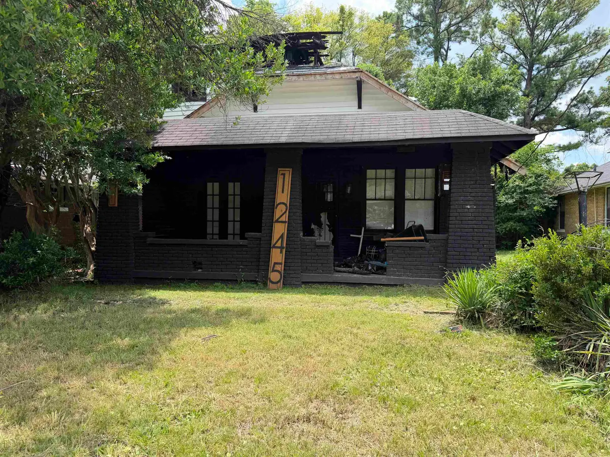 1245 FORREST AVE, Memphis, TN 38104 - #1