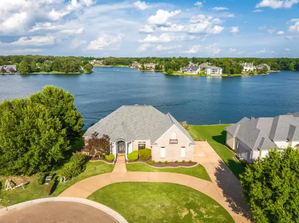 4024 LIGHTHOUSE CV, Lakeland, TN 38002