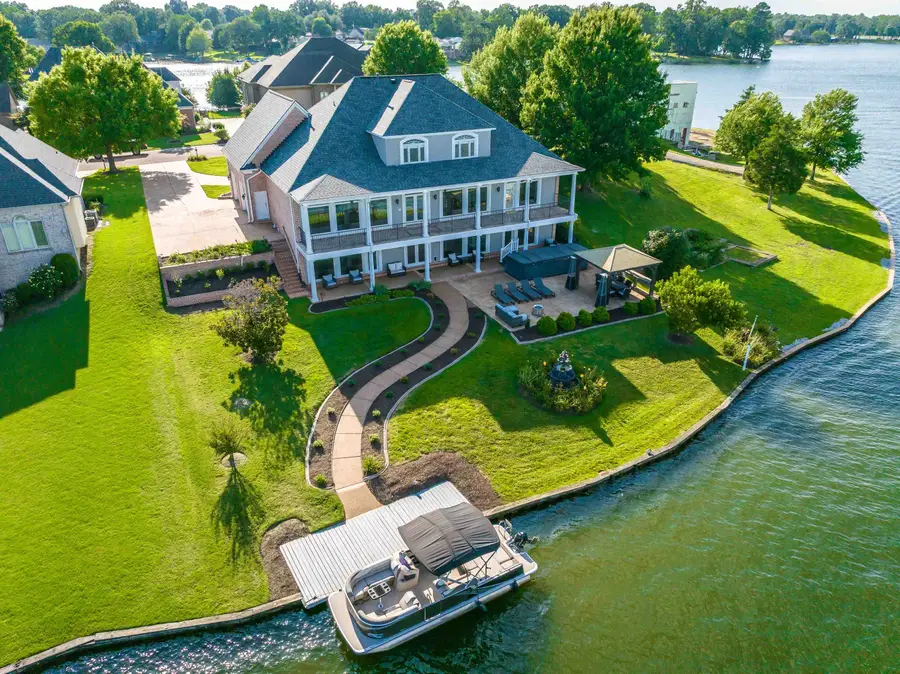 4024 LIGHTHOUSE CV, Lakeland, TN 38002 - #2