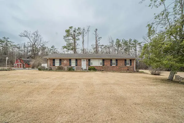 8113 S 22 HWY, Michie, TN 38357