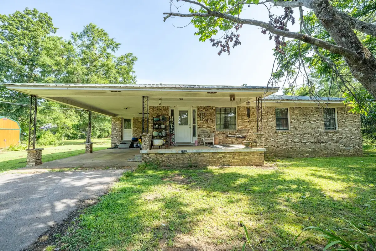 261 MACON ST, Savannah, TN 38372 - #1