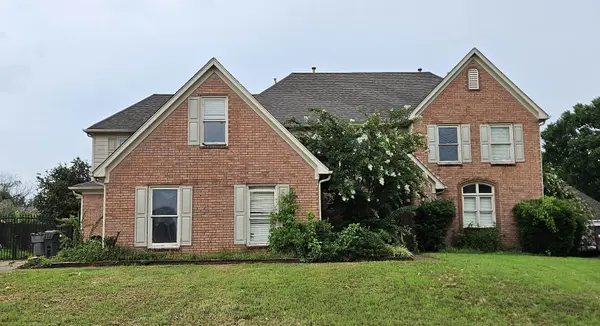 1978 OAK SPRINGS DR, Memphis, TN 38016