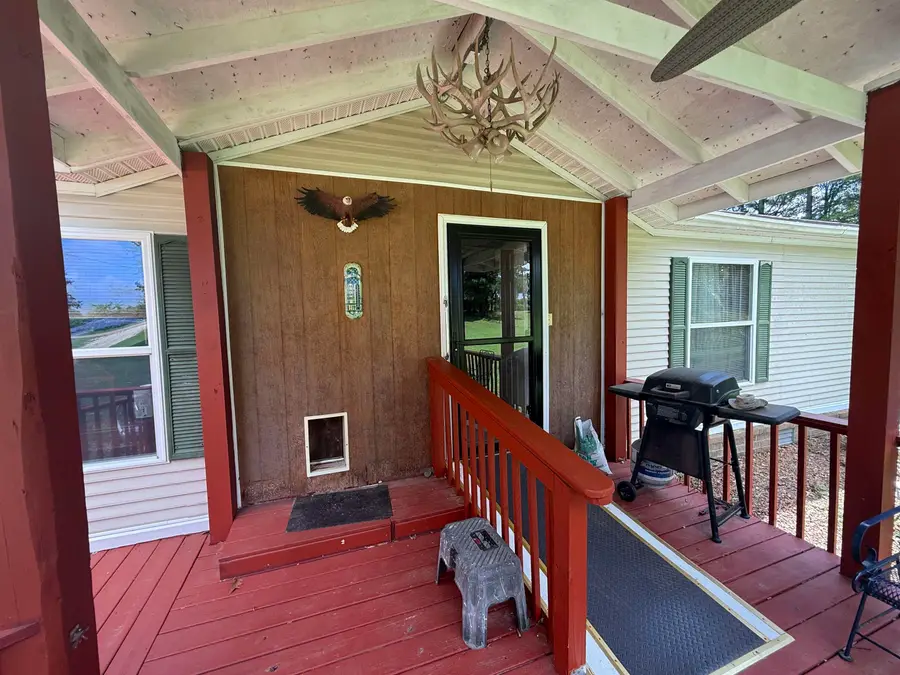 2201 ROBERT JOHNSON RD, Covington, TN 38019 - #3