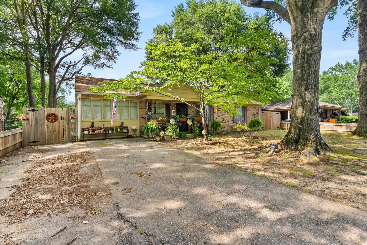 3010 NORMANDY DR, Horn Lake, MS 38637-1613 - #1