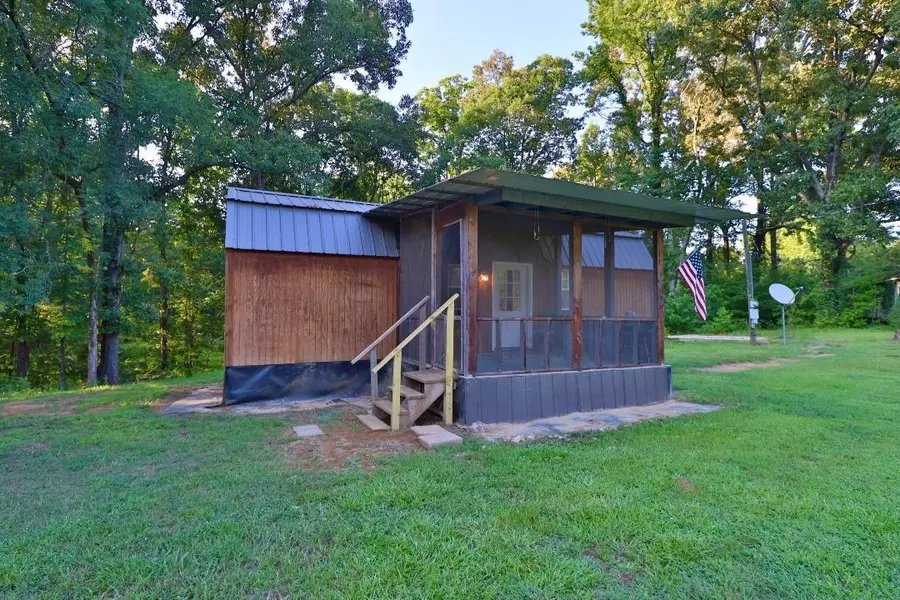 1611 KING RD, Sardis, MS 38666 - #3
