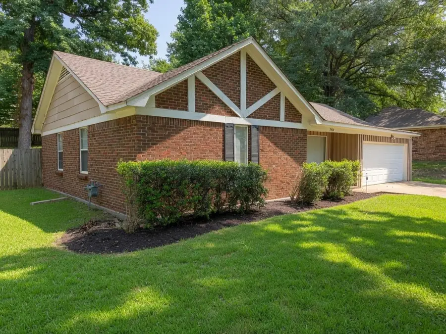 3764 HANNA DR, Memphis, TN 38128 - #2