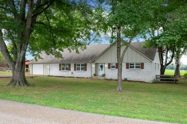 40 VANDERGRIFT DR, Covington, TN 38019