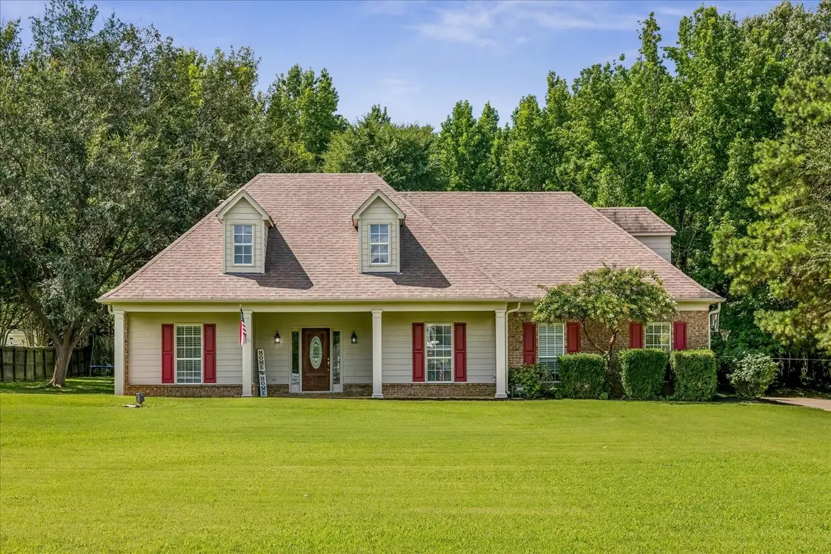 305 CAITLIN DR, Oakland, TN 38060 - #1