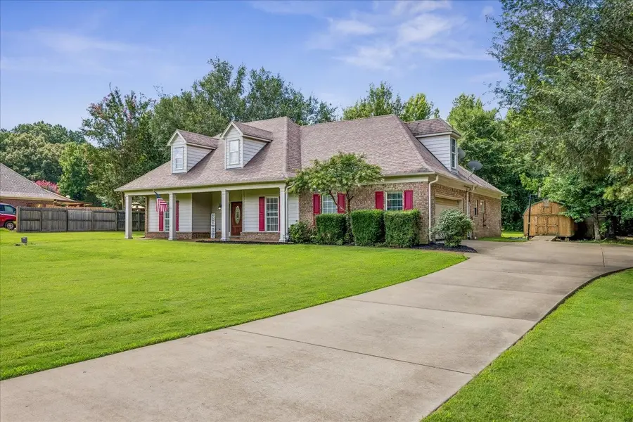 305 CAITLIN DR, Oakland, TN 38060 - #2