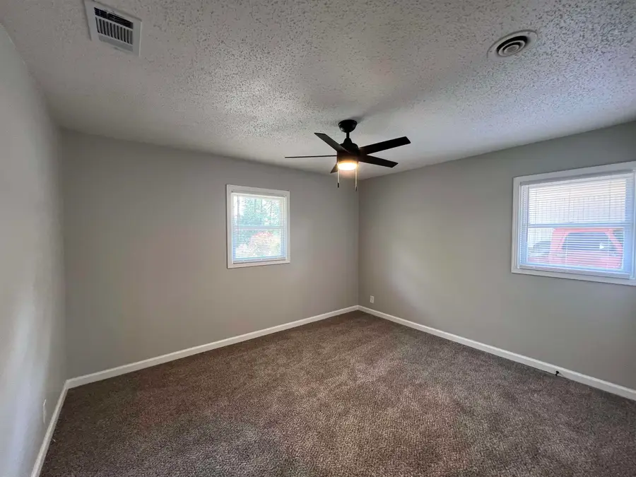 5037 TULANE RD, Memphis, TN 38109 - #2