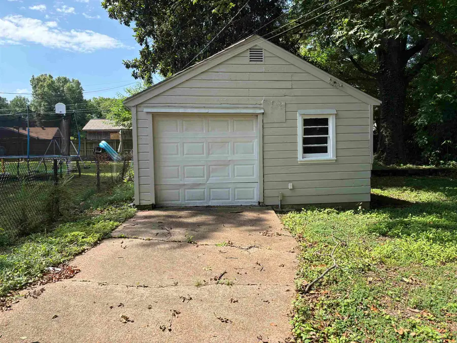 3391 HADLEY RD, Memphis, TN 38111 - #2