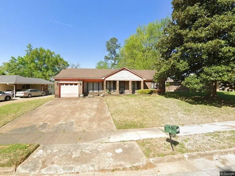 4391 CIMMARON DR, Memphis, TN 38109 - #1