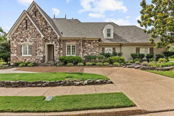 10211 STATFIELD DR, Collierville, TN 38017
