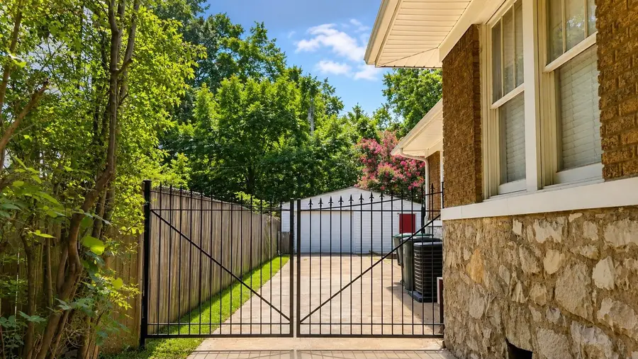 1809 TUTWILER AVE, Memphis, TN 38107 - #3