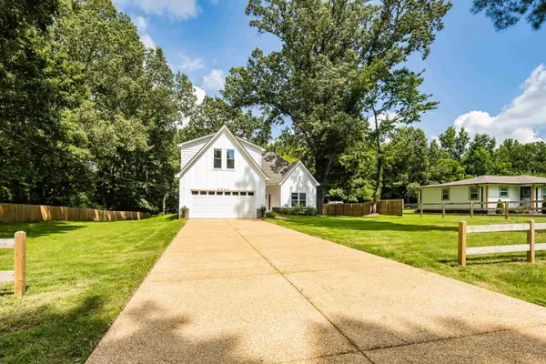 4566 E INDEPENDENT RD, Bartlett, TN 38002